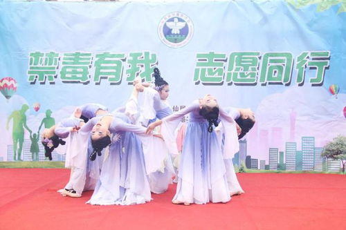 舞台上的光芒 一段动人的文艺汇演回想